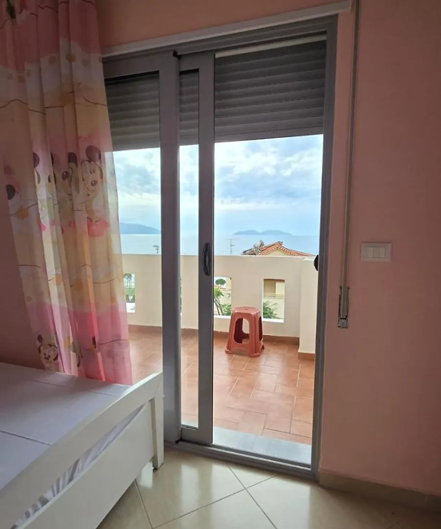 Tirent Apartment - Your Beach Home In Vlorë