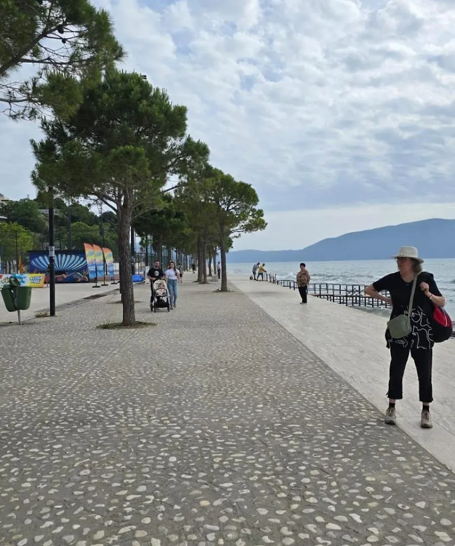 Tirent Apartment - Your Beach Home In Vlorë